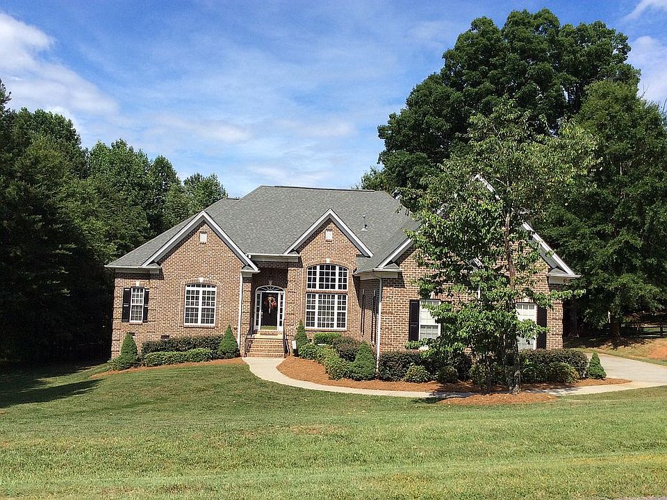 1st image of 137 Mandarin Dr