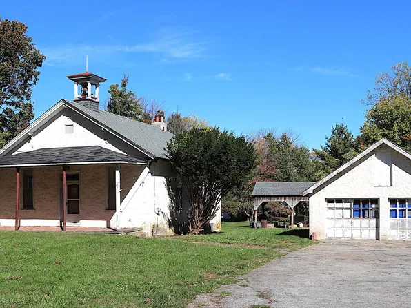 405 N Chester Rd, West Chester, PA 19380