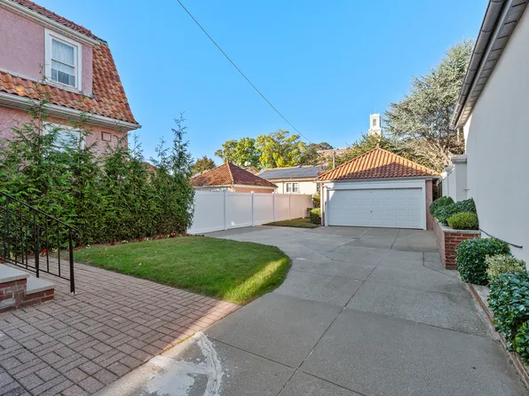 15 86th Street image 29 of 36