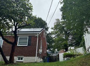 (Undisclosed Address), Arlington, VA 22204