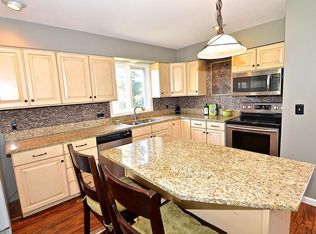 16731 Stone Ridge Rd, Anchorage, AK 99516