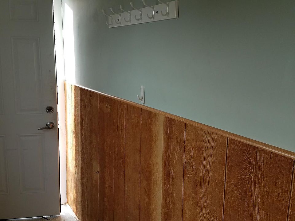 Entry way