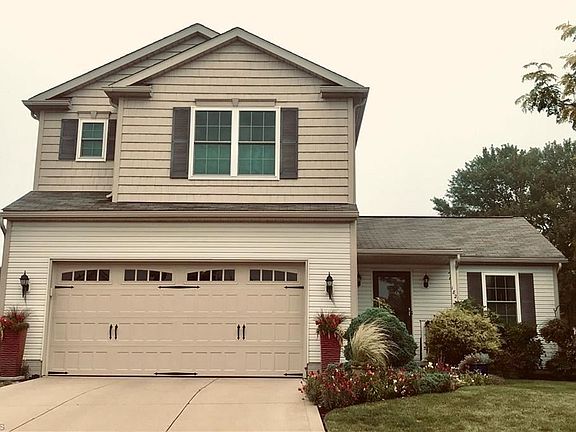 2nd image of 182 Hillside Dr