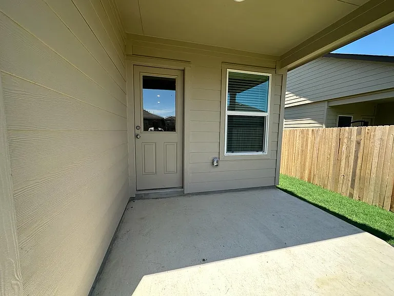 183 Otter Rd — Photo 31