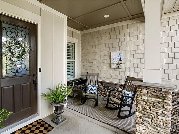 3rd image of 15516 Aviary Orchard Way