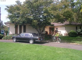 92850 River Rd, Junction City, OR 97448