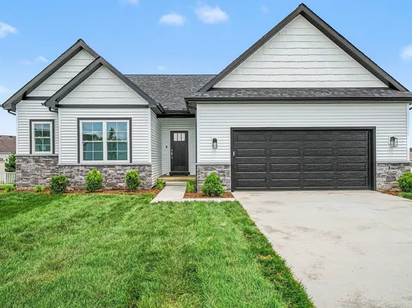 1441 Stadium Dr, South Bend, IN 46614