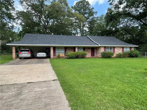 352 Ridgewood Dr, Pineville, LA 71360