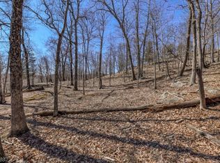 68 Magee Rd, Ringwood Boro, NJ 07456