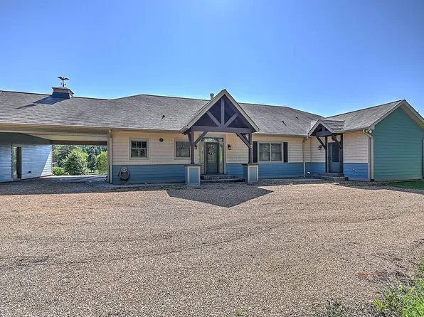 689 Bacon Branch Rd, Jonesborough, TN 37659