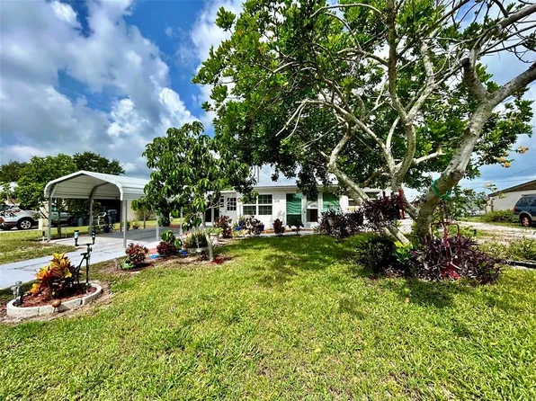 314 Stanley Ave, Frostproof, FL 33843