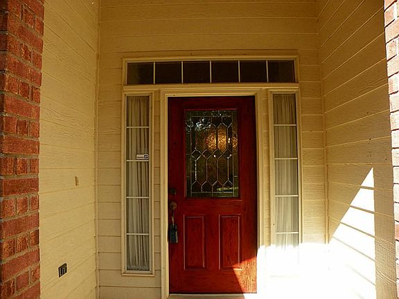 4th image of 1510 Winston Homestead Dr