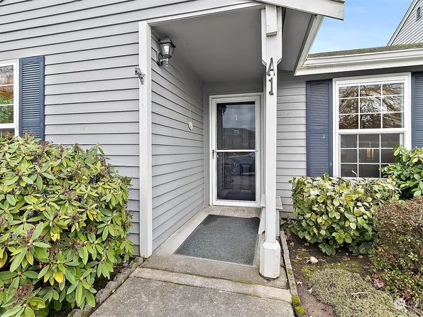 5928 S 238th Court #A-1, Kent, WA 98032