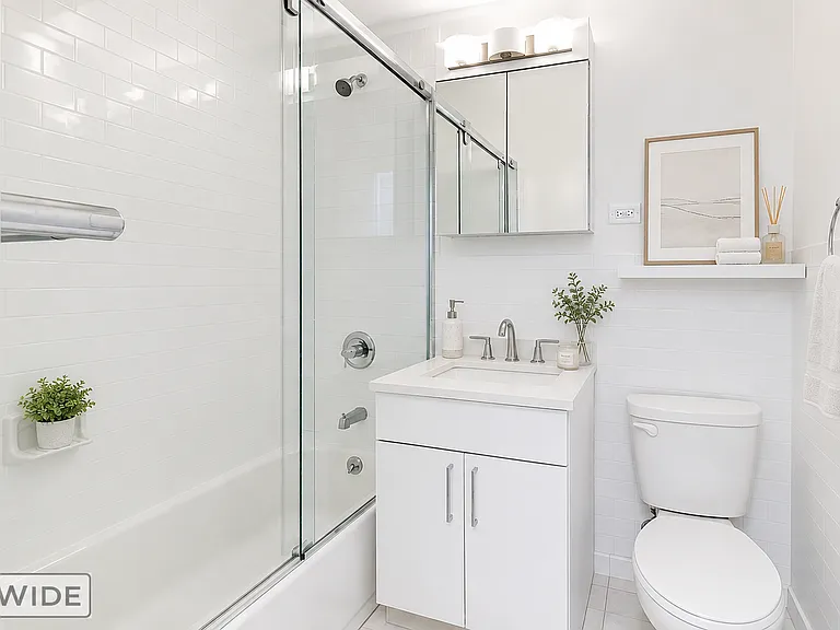 157 E 57th St #4C — Photo 7