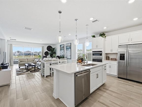 3rd image of 4698 CORAL HARBOUR ROAD