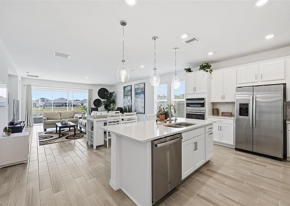 1st image of 4698 Coral Harbour Rd