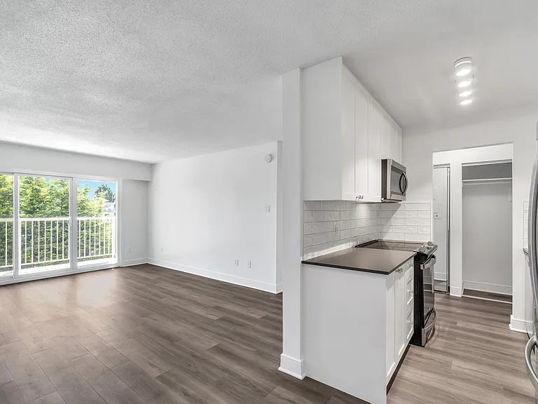 1035 Pendergast St #107 — Photo 12