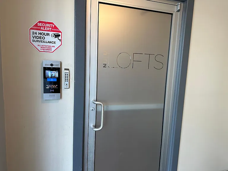 110 S Campbell St #209 — Photo 3