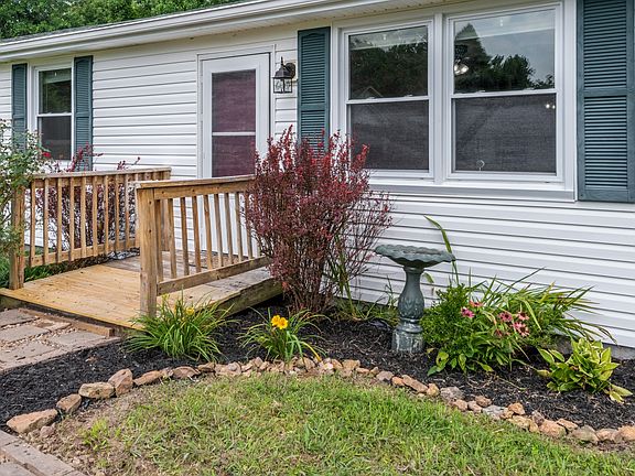 2nd image of 219 Annette Dr