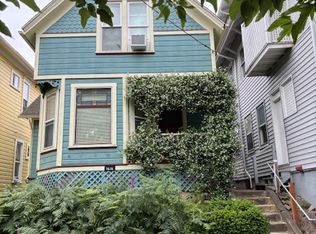 1616 SE Main St, Portland, OR 97214