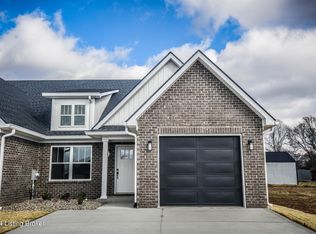 1012 Ray Wimsett Blvd #B, Bardstown, KY 40004
