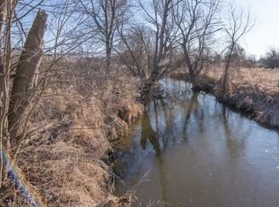 2538 Wheeler Dr, Chelsea, MI 48118