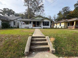 1020 N 8th Ave, Laurel, MS 39440