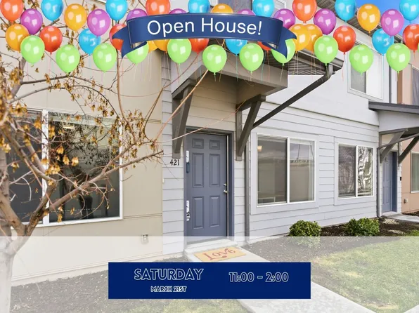 421 E Penny Ln, Clearfield, UT 84015