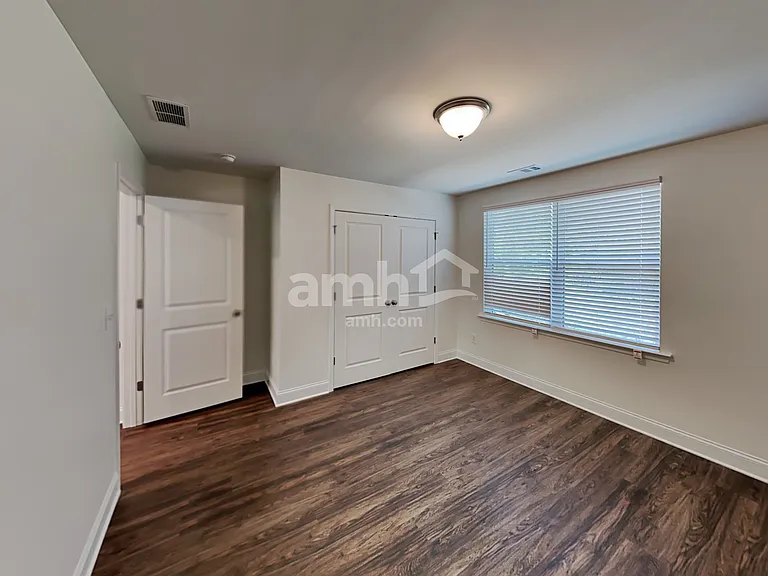 7056 Creeksong Dr — Photo 18