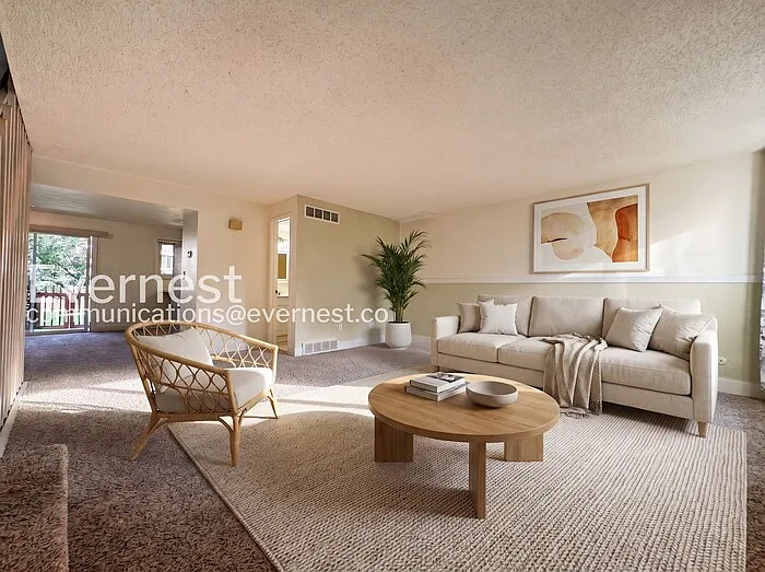 4286 E Maplewood Way