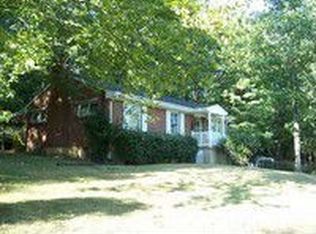 3560 Carvins Cove Rd, Salem, VA 24153