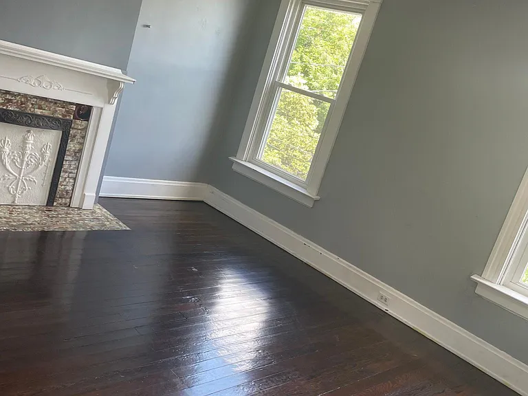 2369 W Clifton Ave — Photo 3