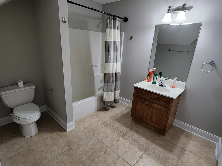 7629 Prince Dr — Photo 23