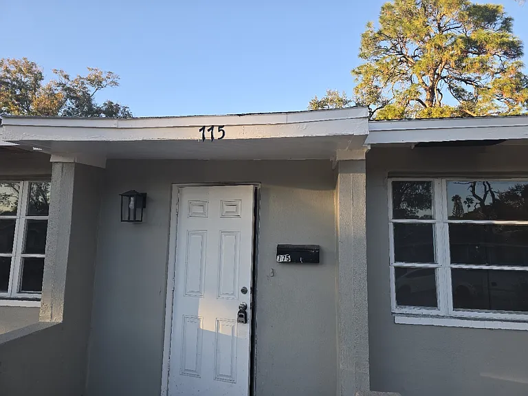 775 19th Ave S — Photo 2