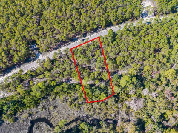 1743 Lost Cove Ln, Panama City Beach, FL 32413