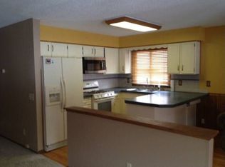 14316 11th Ave S, Burnsville, MN 55337