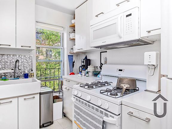 5th image of 309 E 104th St APT 3E