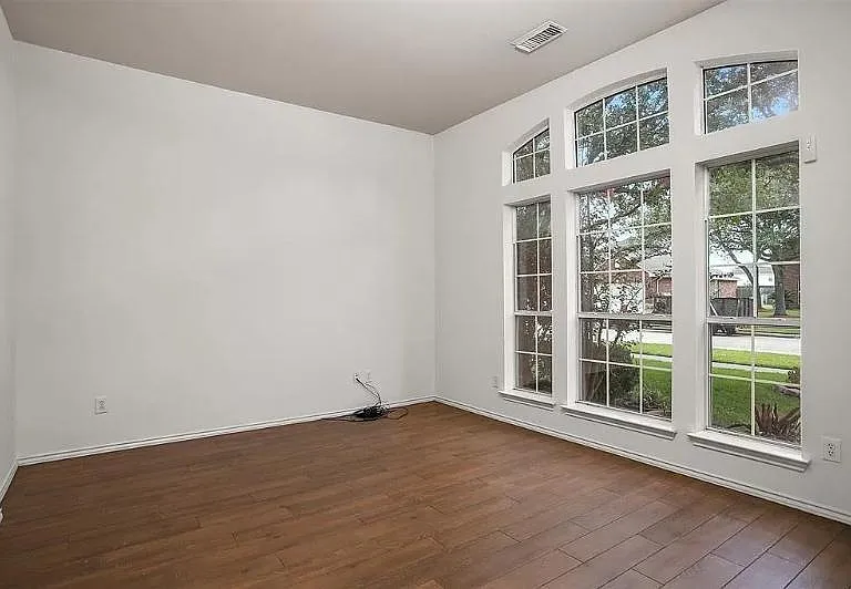2718 Atlas Dr — Photo 19