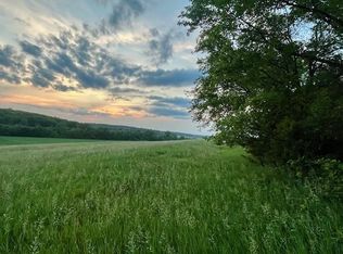 M/l East Rd #1100, Baldwin City, KS 66006