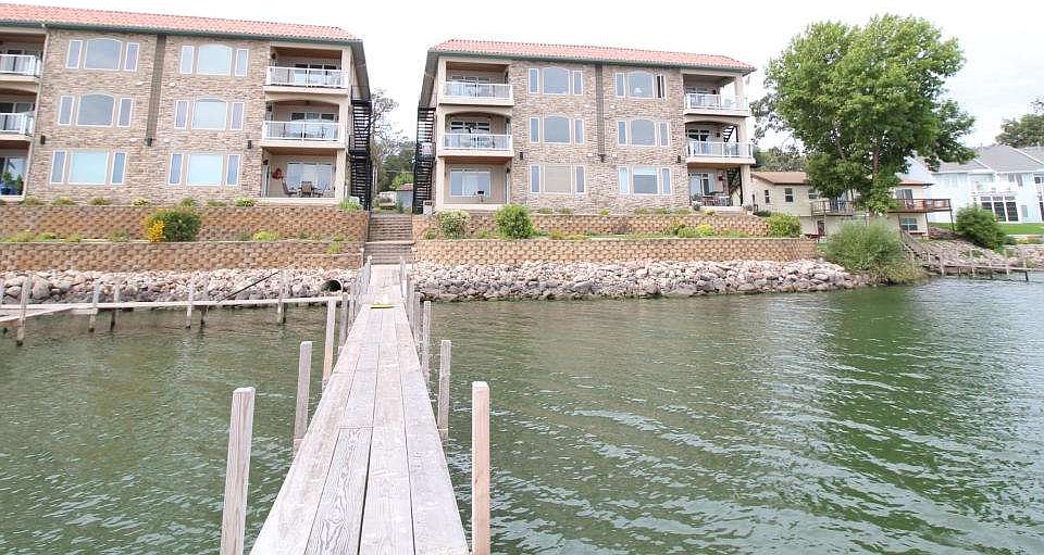 1st image of 1112 Gordon Dr Unit 4N
