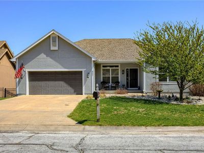 8351 Primrose St, De Soto, KS, 66018