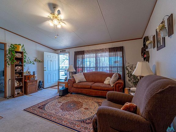 5th image of 104 Eulie St