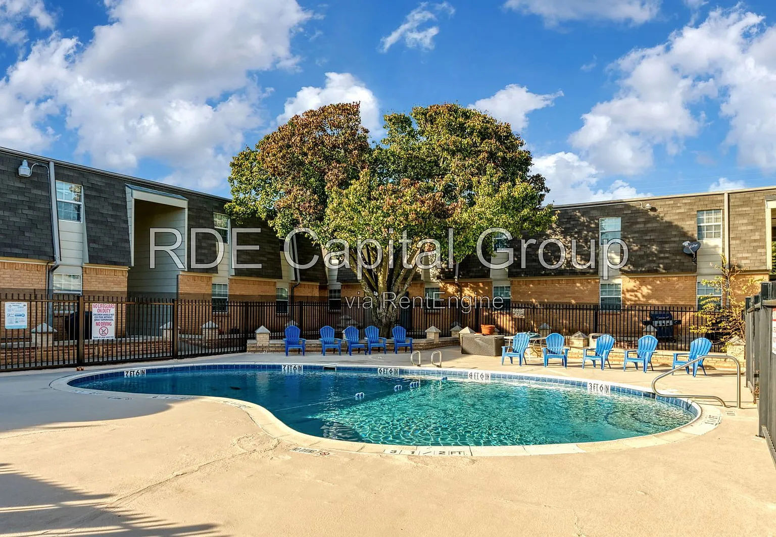 1 bed, 1.0 bath, 714 sqft, $830 — Photo 1