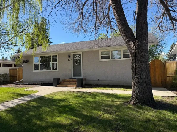 527 N Athlone Rd SE, Calgary, AB T2H 1V8