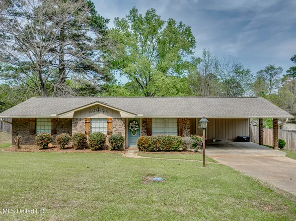 3314 Dawn Dr, Pearl, MS 39208