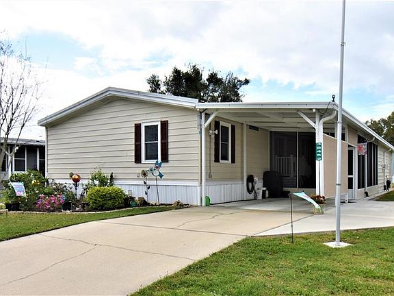 3rd image of 38452 Stafford Dr