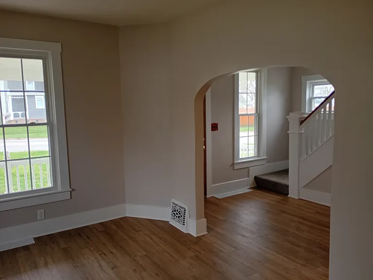 501 W Main St — Photo 20