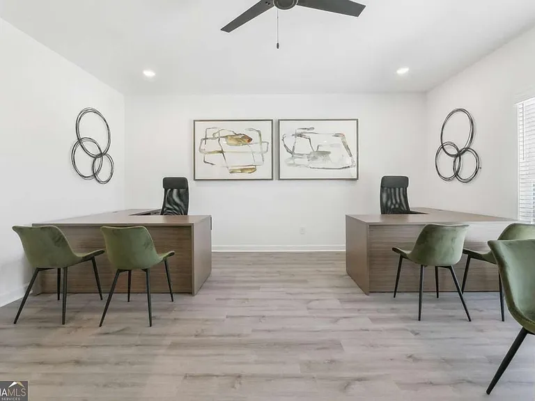 4000 Denton Dr #4000 — Photo 22