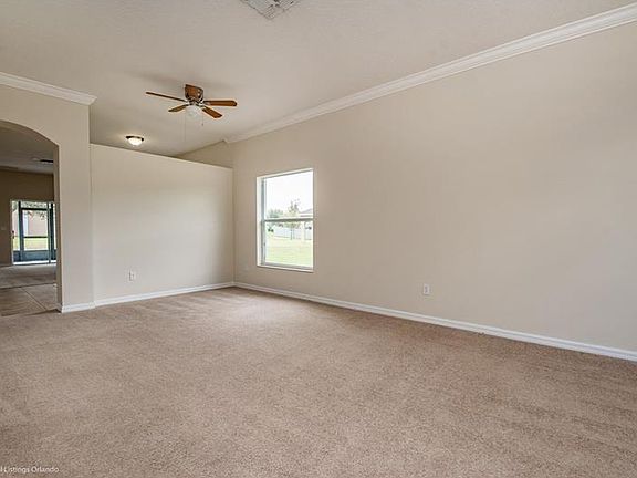3rd image of 5801 Windsong Oak Dr