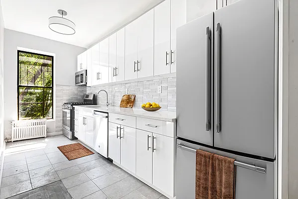 Rented by Triplemint | media 22